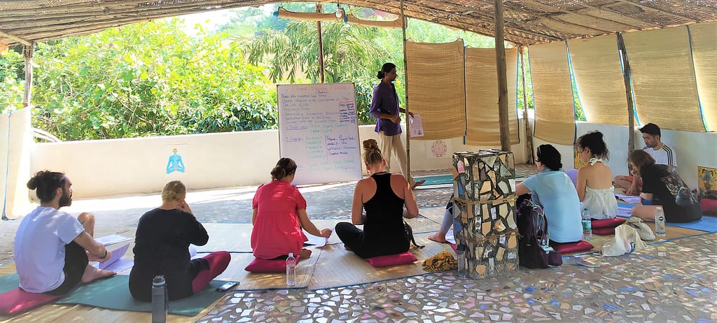kundalini yoga teacher trainig
