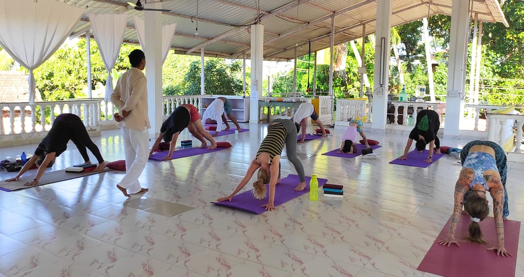 1 week kundalini tantra yoga training